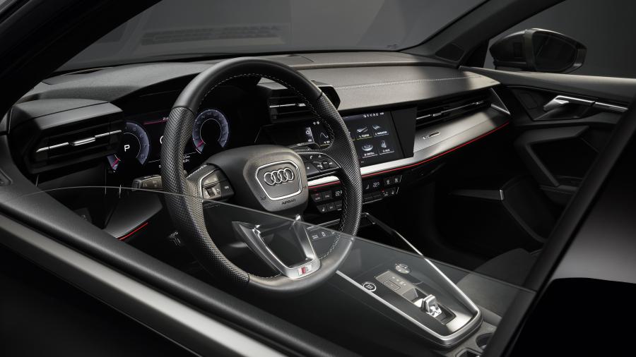 Торпедо Audi A3 Sedan 35 TFSI 2020 года  (WW) (фото 33 из 50)